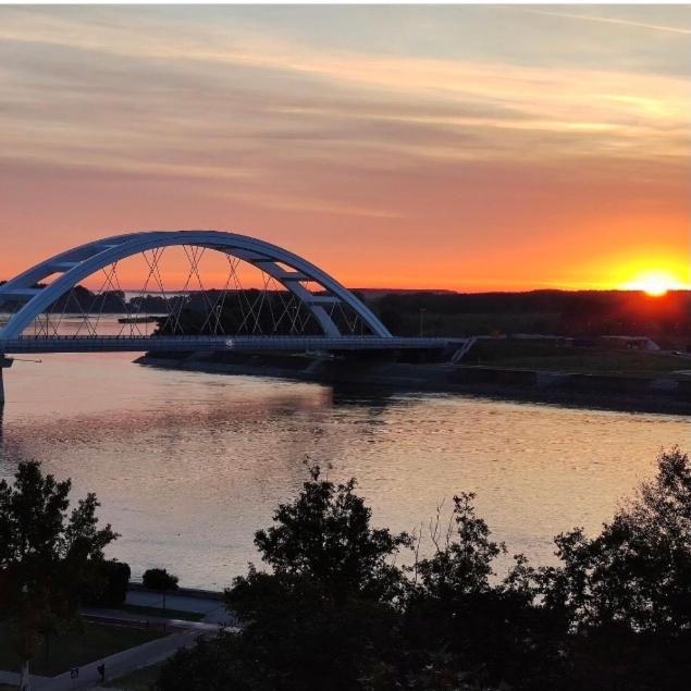 Apartman Bane 021 With A View Novi Sad Luaran gambar